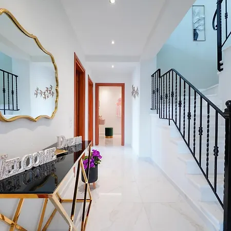 Valia Calda Вилла *