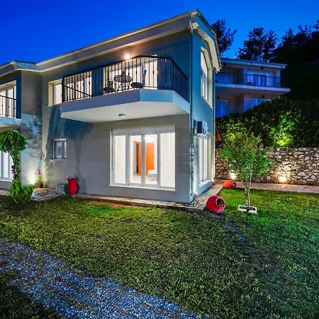 Valia Calda Вилла *