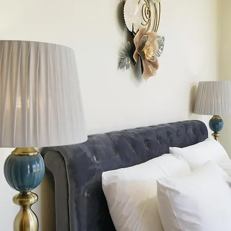 Valia Calda Тасос