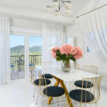 Вилла Valia Calda