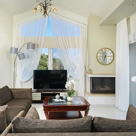 Valia Calda Тасос