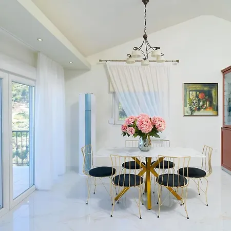 Valia Calda Вилла Тасос