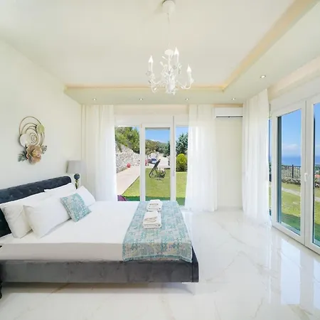 Вилла Valia Calda