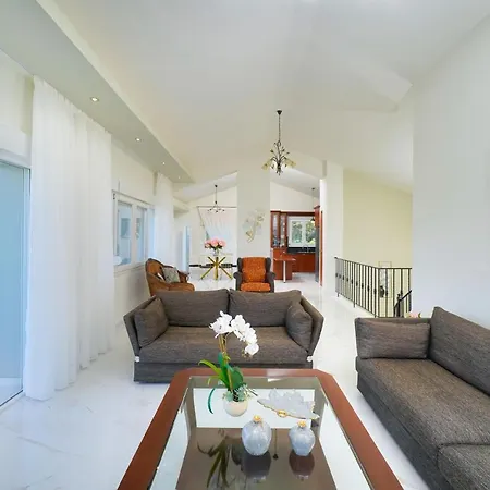 Valia Calda Вилла Тасос